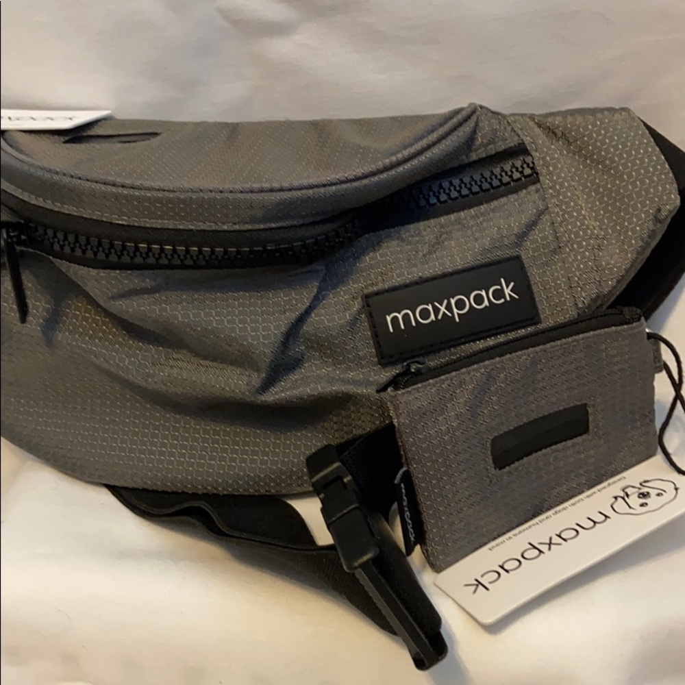 Gently used Maxpack Fanny Pack and Leash Pouch